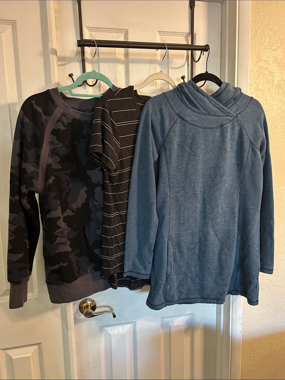 Prana bundle ! Size M